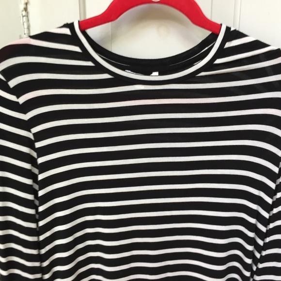 Maette Black & White Striped Bell Sleeve Top - Picture 6 of 15